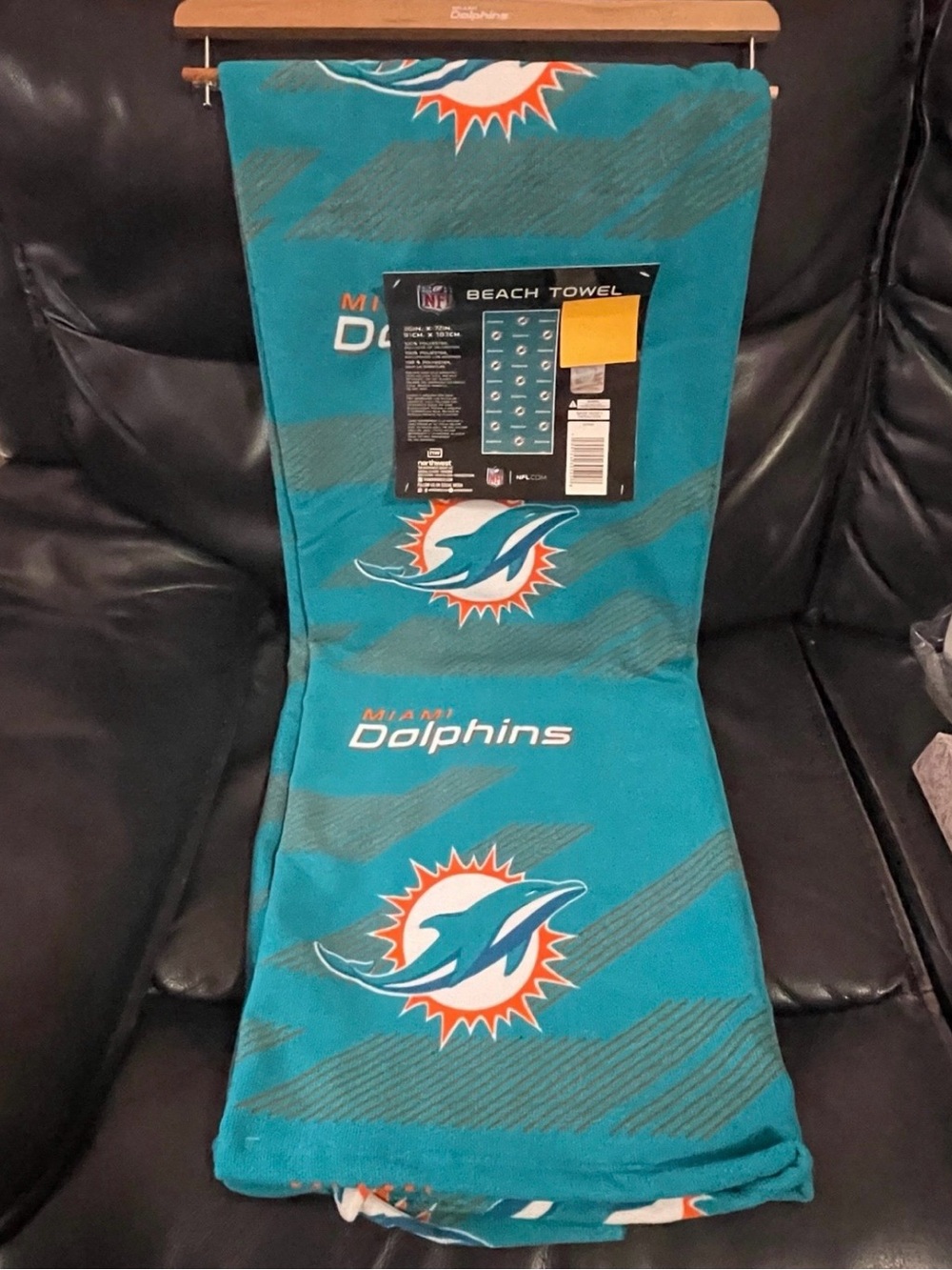 NFL Miami Dolphins Beach Towel - Football Miami Dolphins